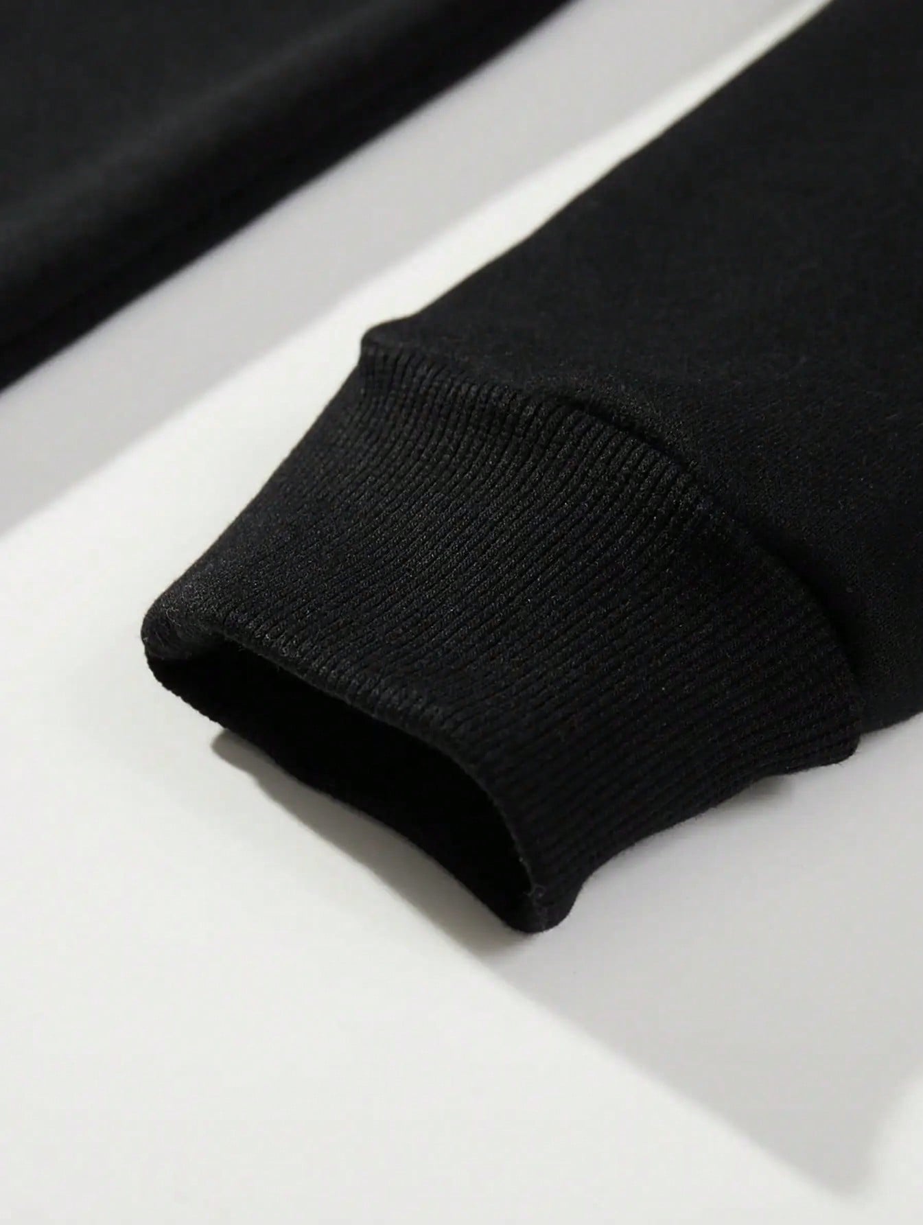 Hombre003-1  Sudadera con capucha para hombre